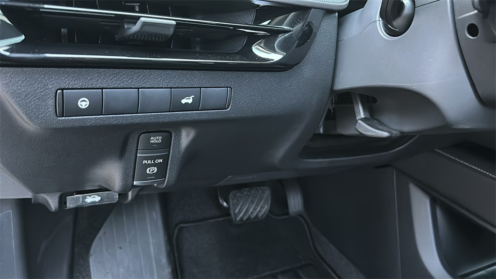 2025 Nissan Murano SV photo 16