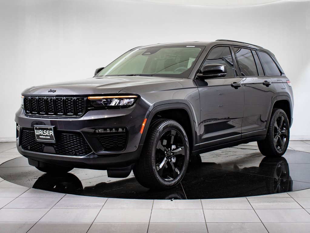 2024 Jeep Grand Cherokee Limited's photo