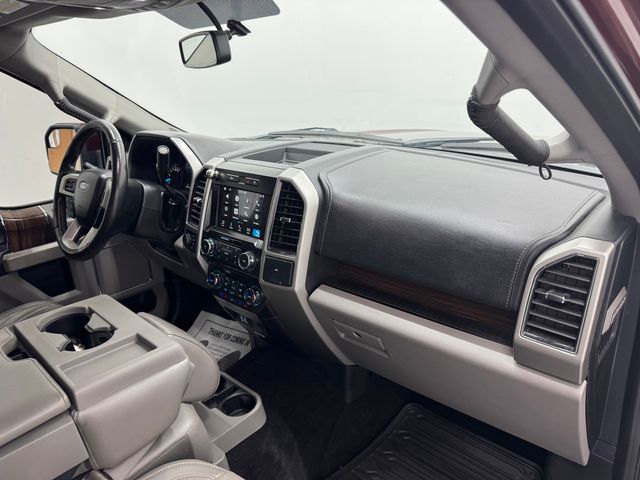 2017 Ford F-150 Lariat photo 28