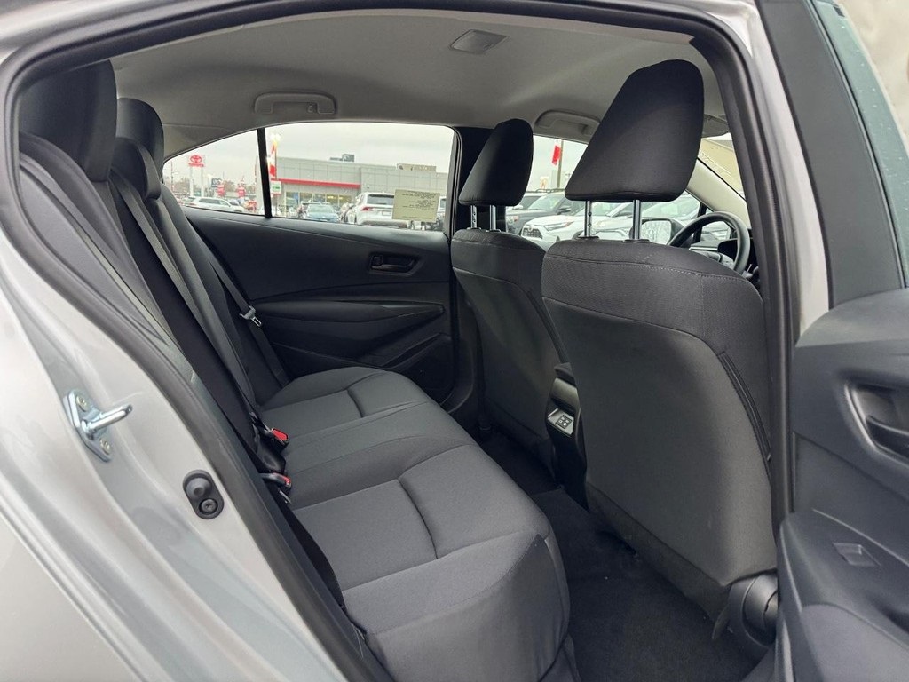 2026 Toyota Corolla LE photo 4