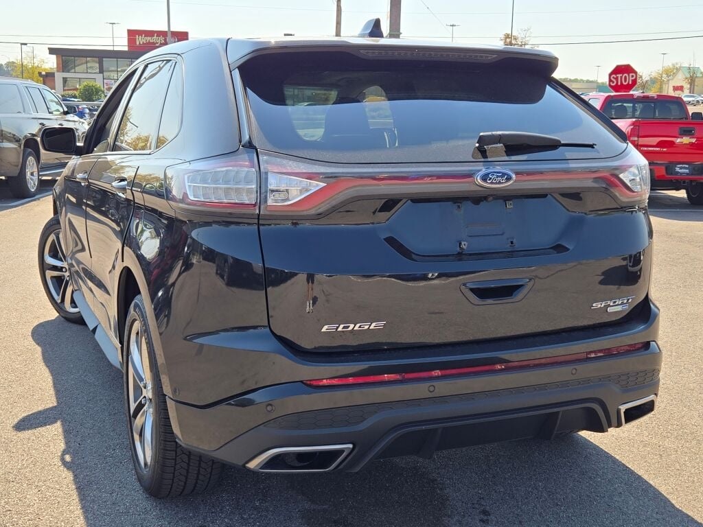 2015 Ford Edge Sport photo 9