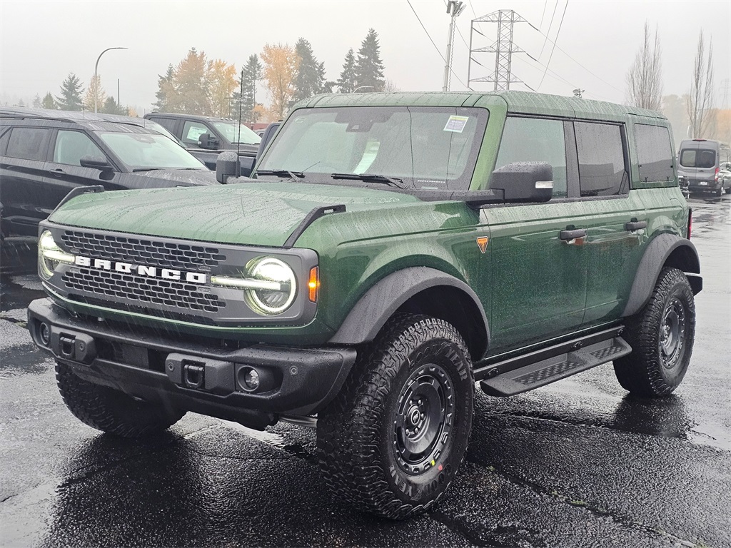 2025 Ford Bronco Badlands photo 3