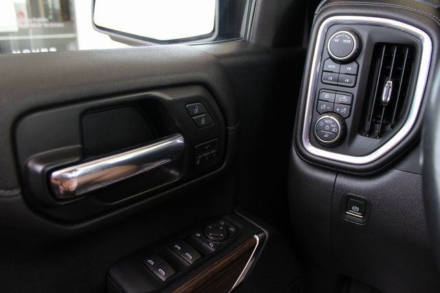 2022 Chevrolet Silverado 1500 High Country photo 25