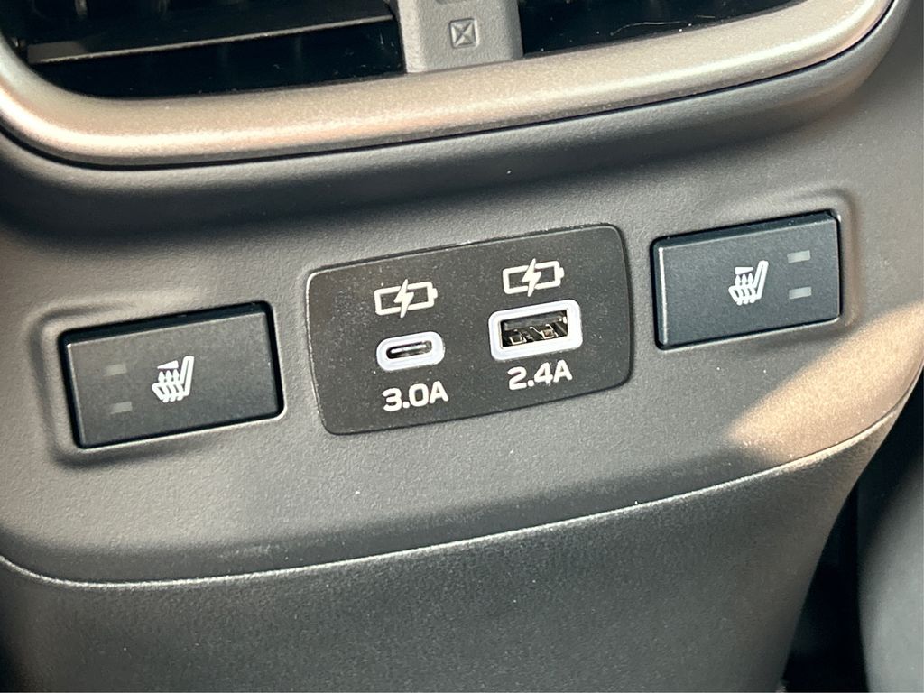 2025 Subaru Outback Limited photo 33
