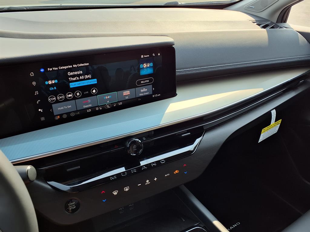 2025 Nissan Murano SL photo 8