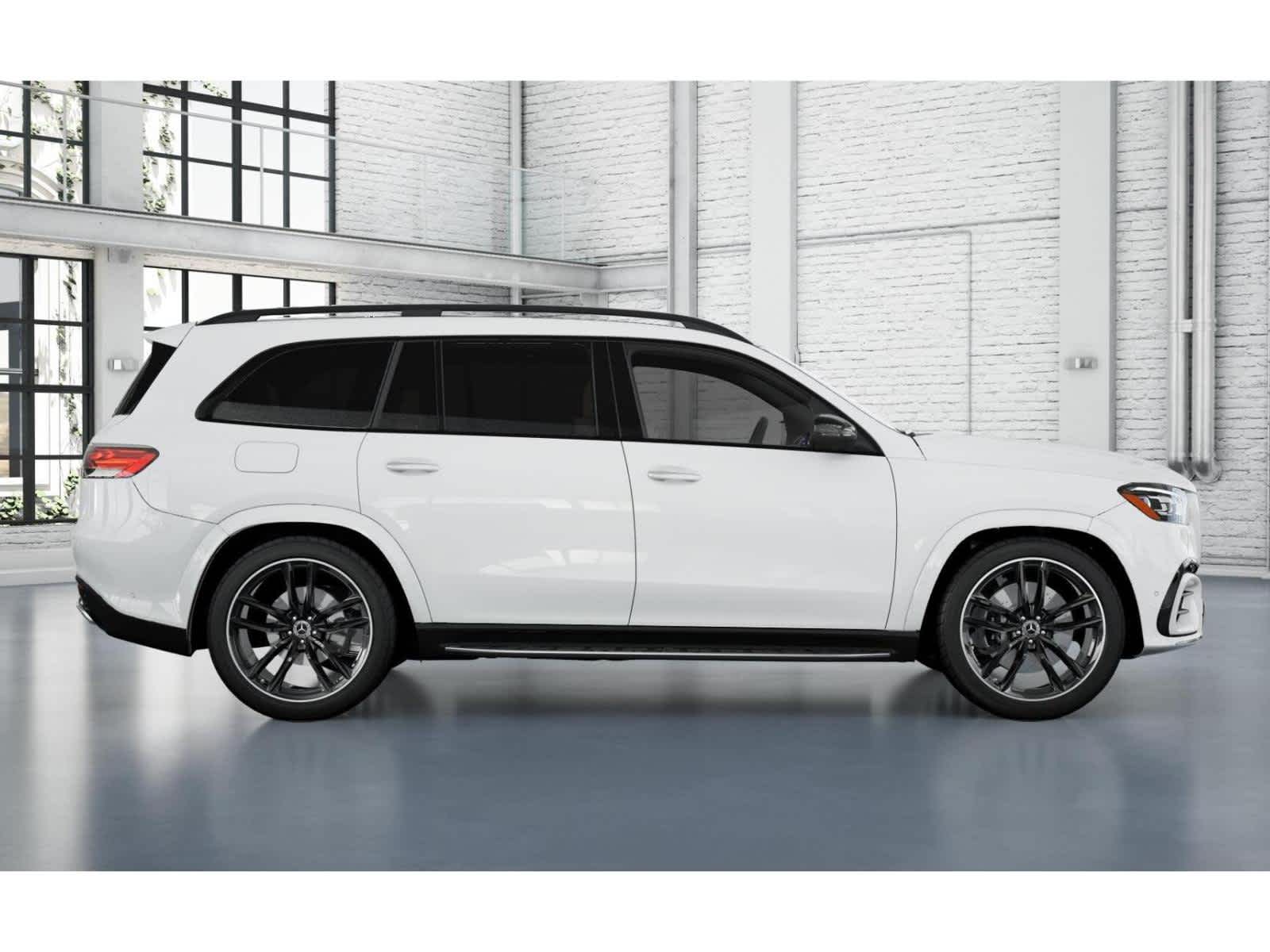 2026 Mercedes Benz GLS 580 4MATIC photo 2