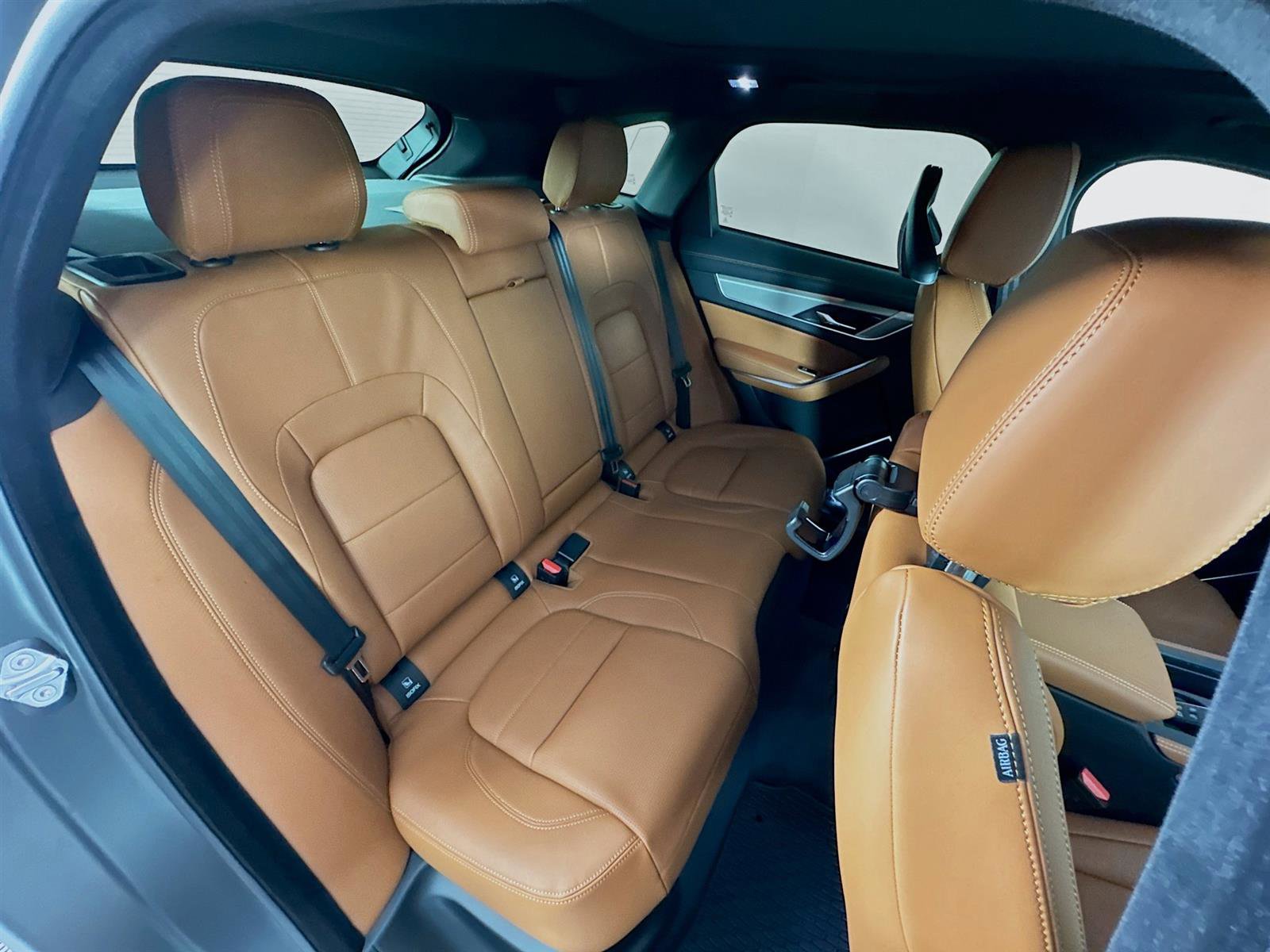 2026 Jaguar F-PACE P250 R-Dynamic S photo 27