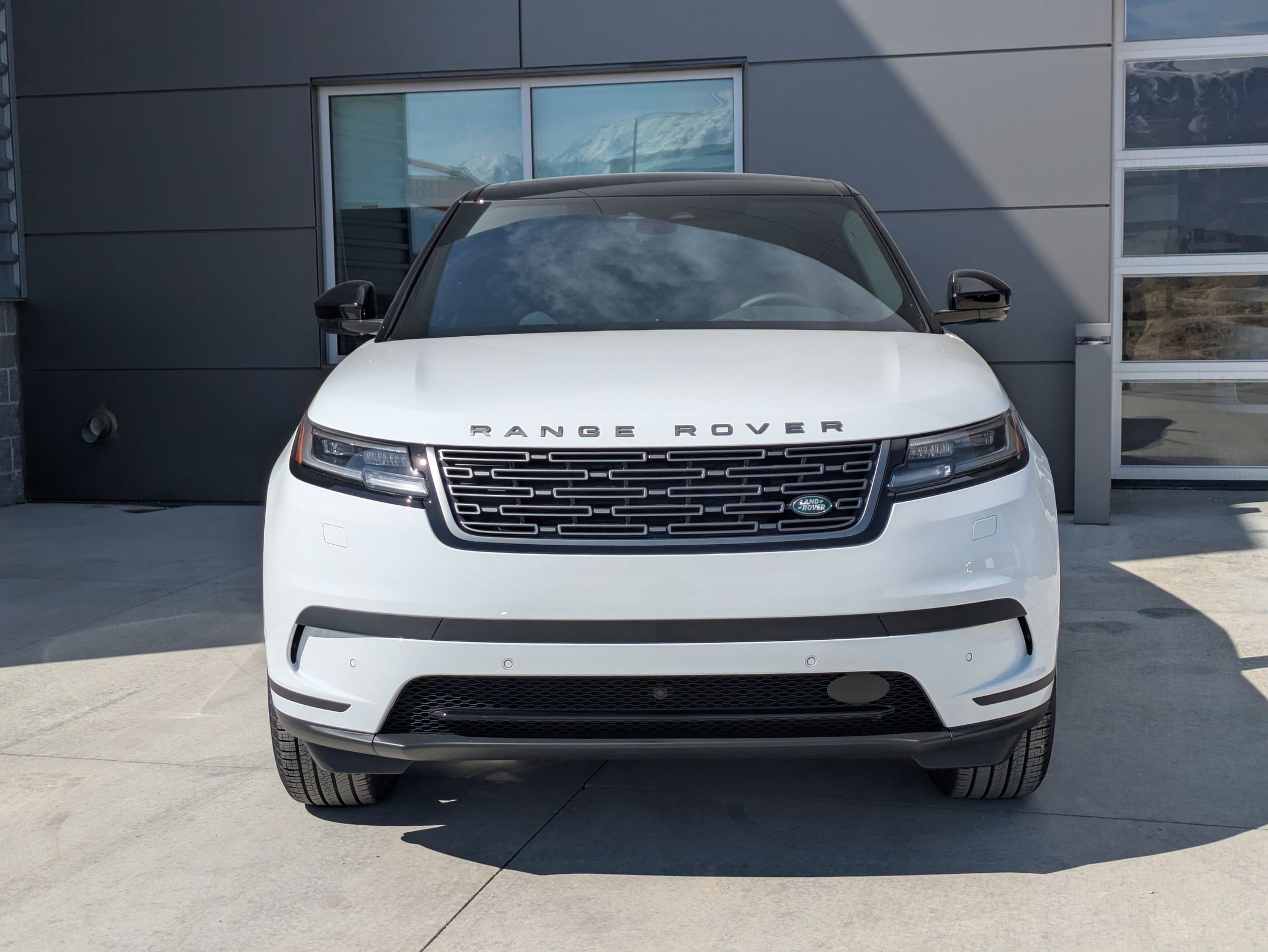 2026 Land Rover Range Rover Velar S photo 2