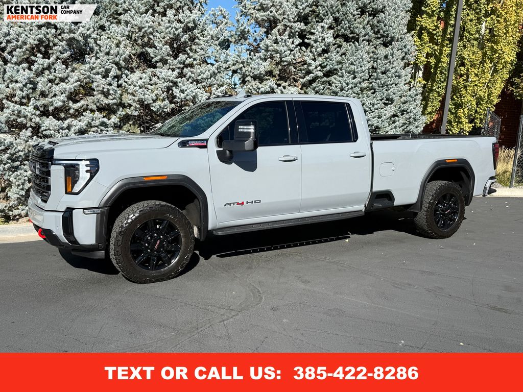 2025 GMC Sierra 2500HD AT4's photo