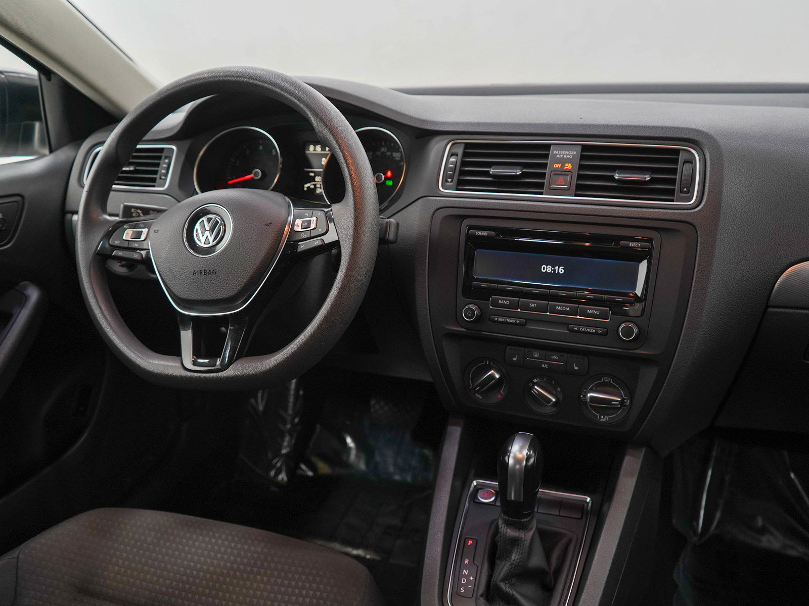 2015 Volkswagen Jetta 1.8T SE photo 12
