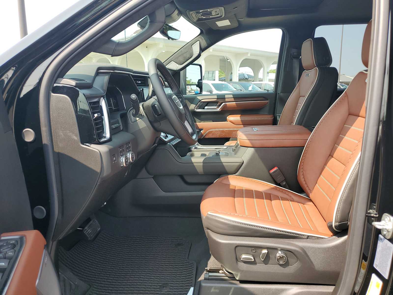 2025 Gmc Sierra 3500 HD Denali Ultimate photo 13