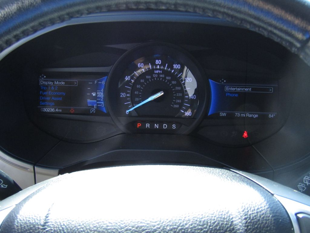 2022 Ford Edge SEL photo 23