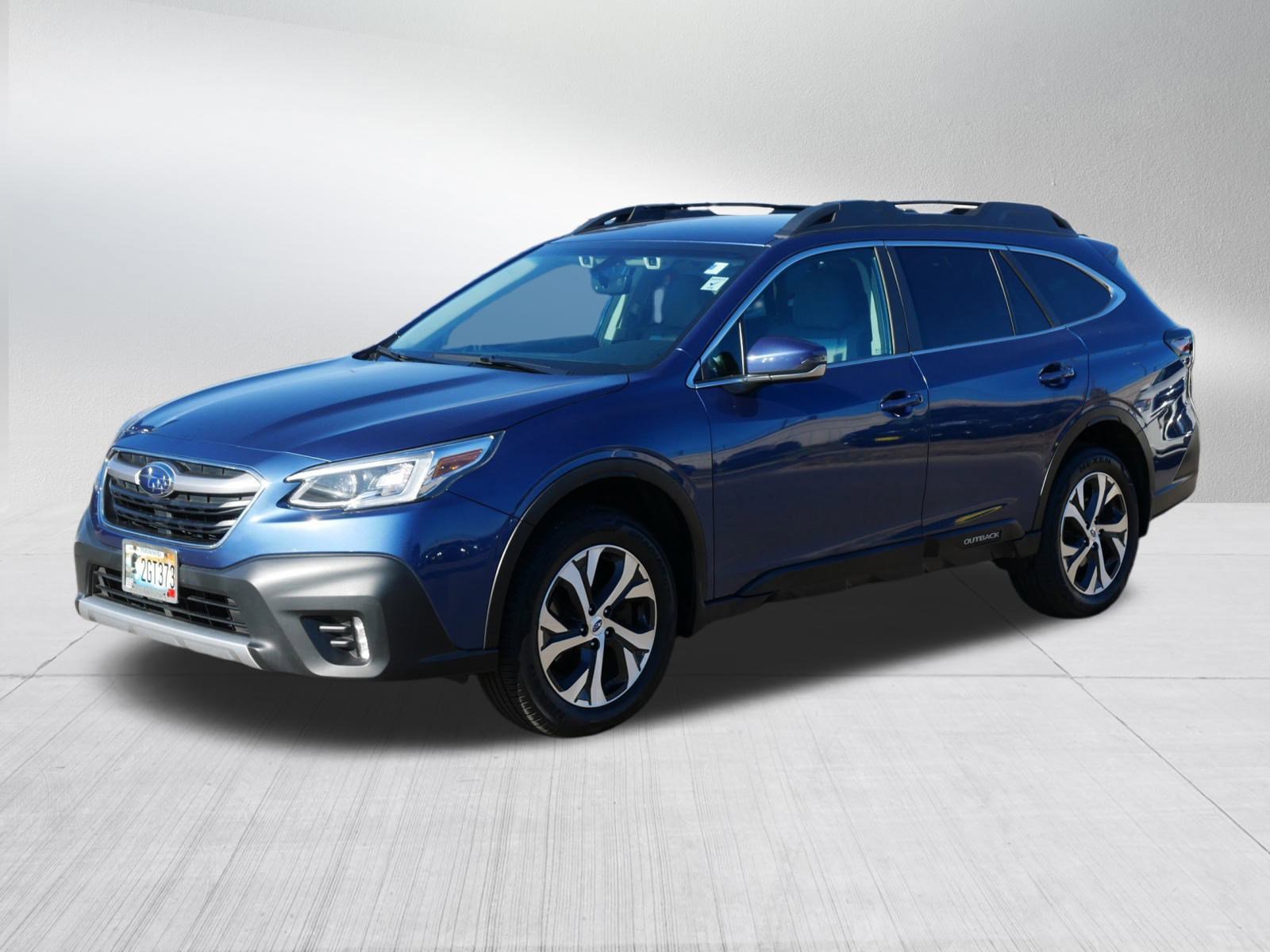 2020 Subaru Outback Limited photo 3