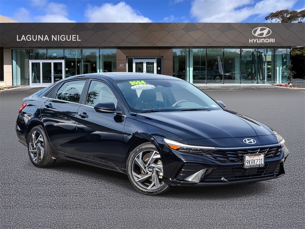 2024 Hyundai Elantra SEL's photo
