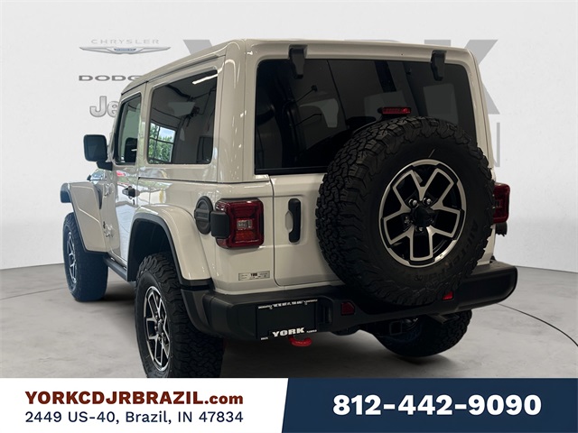 2025 Jeep Wrangler Rubicon photo 3