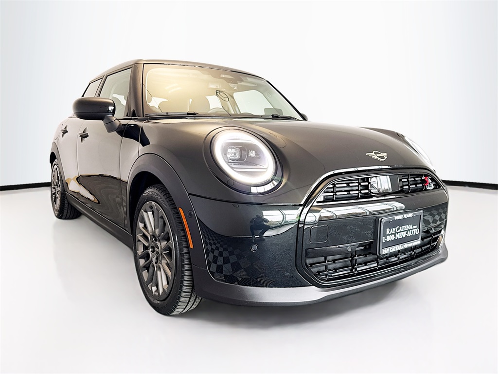 2025 MINI Hardtop 4 Door S's photo