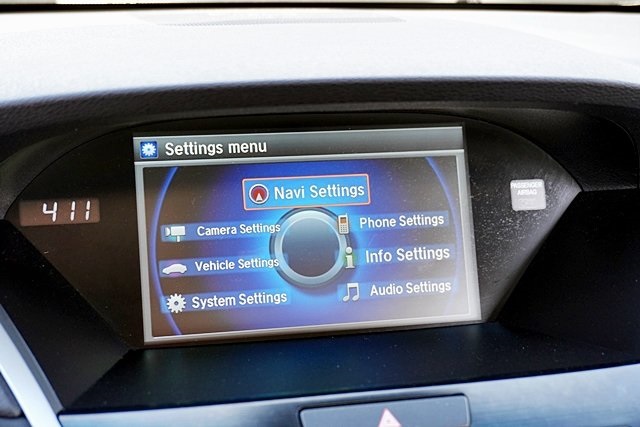 2017 Acura RLX Technology photo 23