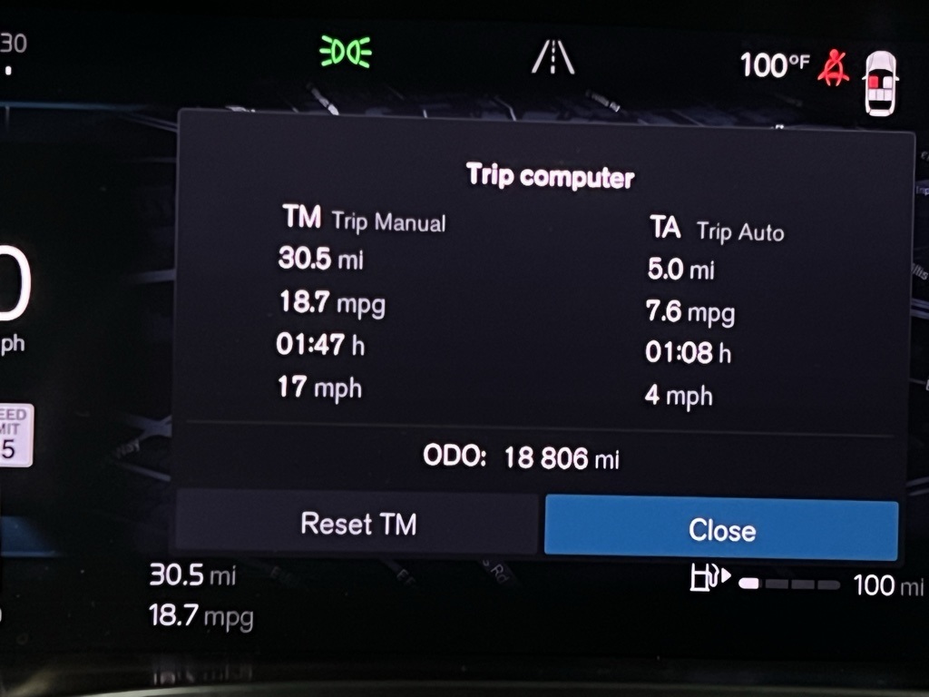 2024 Volvo XC60 B5 Core photo 15