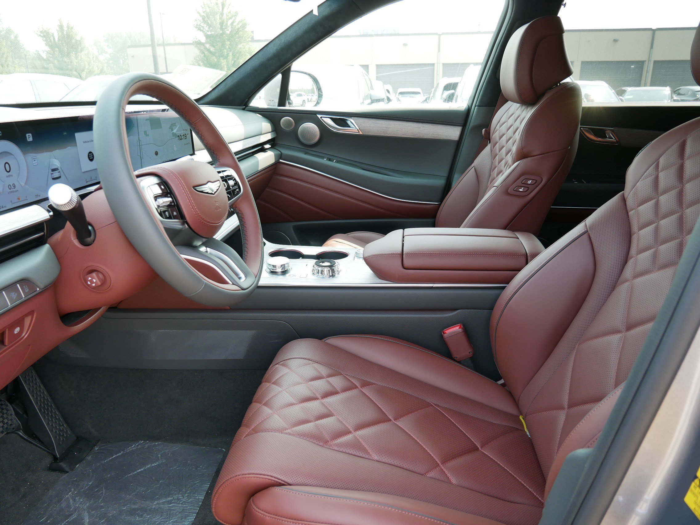 2025 Genesis GV80 Prestige AWD photo 3