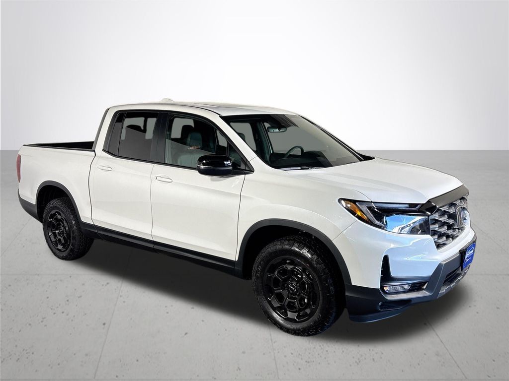 2025 Honda Ridgeline TrailSport photo 4