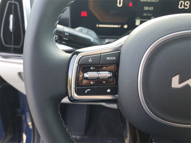 2025 Kia Sorento S photo 12