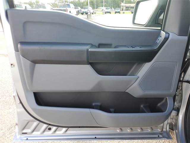 2025 Ford F-150 XL photo 14