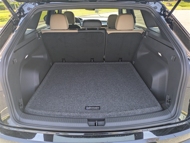 2025 Volkswagen Atlas Cross Sport SE photo 12
