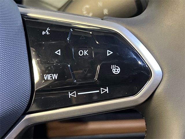 2025 Volkswagen ID. Buzz Pro S photo 14