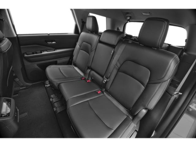 2025 Nissan Pathfinder SL photo 13
