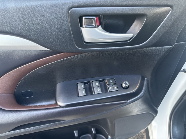 2018 Toyota Highlander XLE photo 21