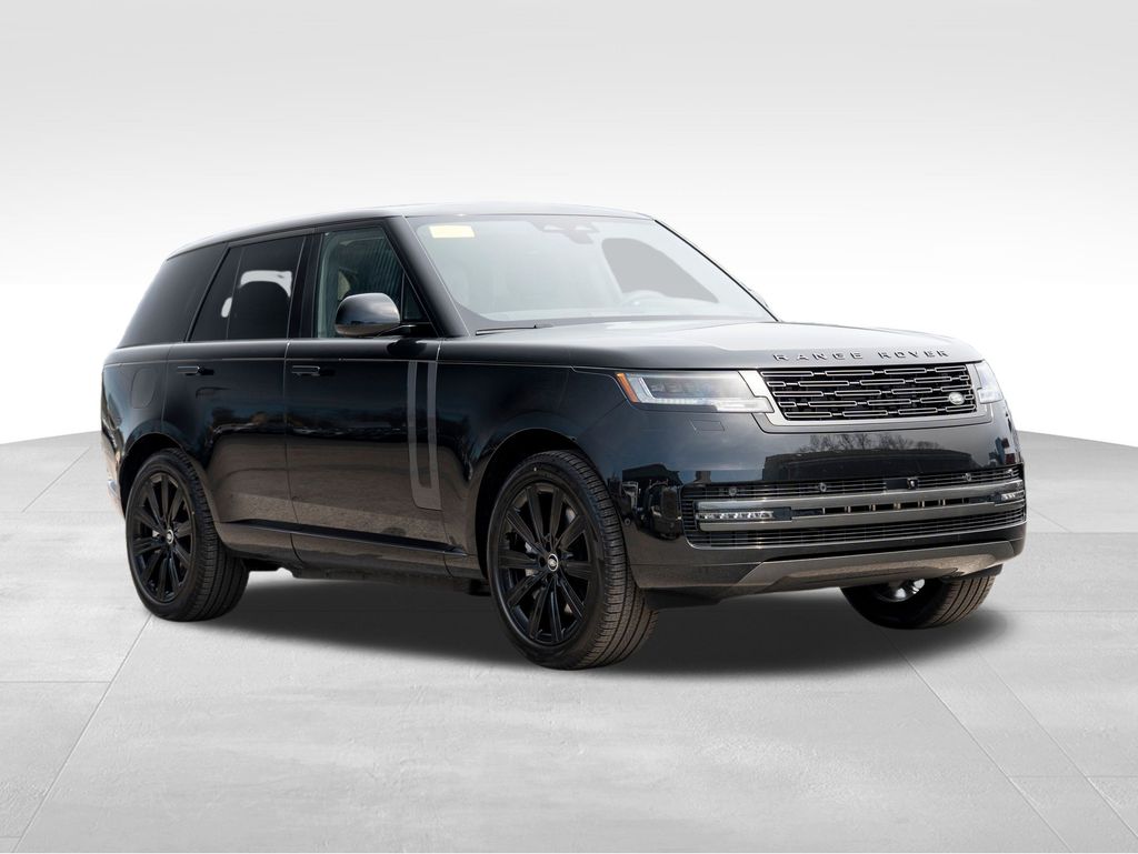 2025 Land Rover Range Rover SE photo 3