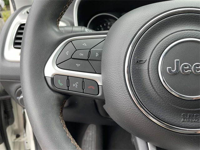 2021 Jeep Compass Latitude photo 15