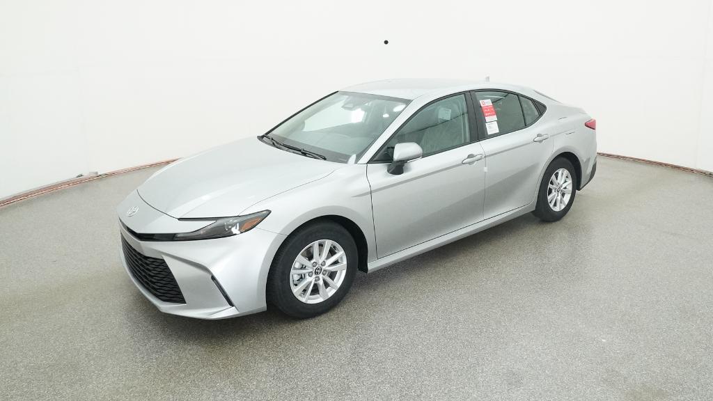 2026 Toyota Camry LE's photo