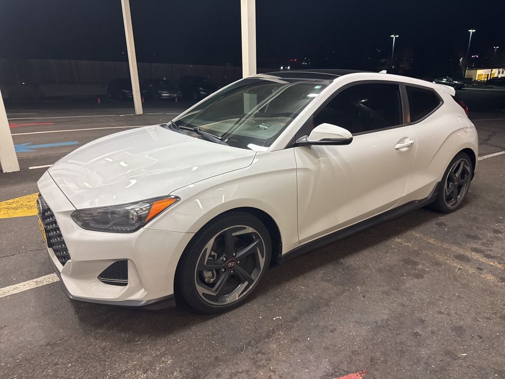 2019 Hyundai Veloster's photo