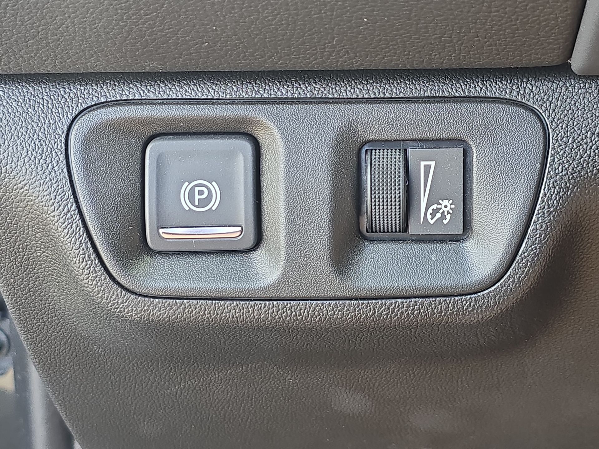 2023 Gmc Acadia SLE photo 49