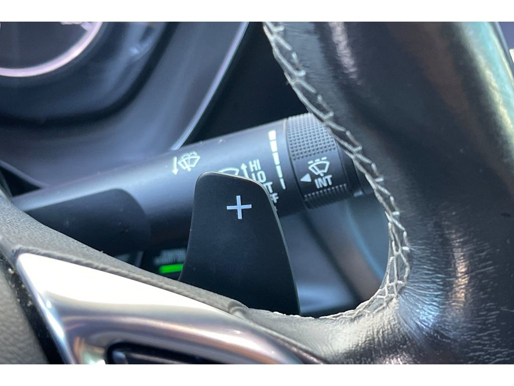 2017 Chevrolet Camaro 1LT photo 34