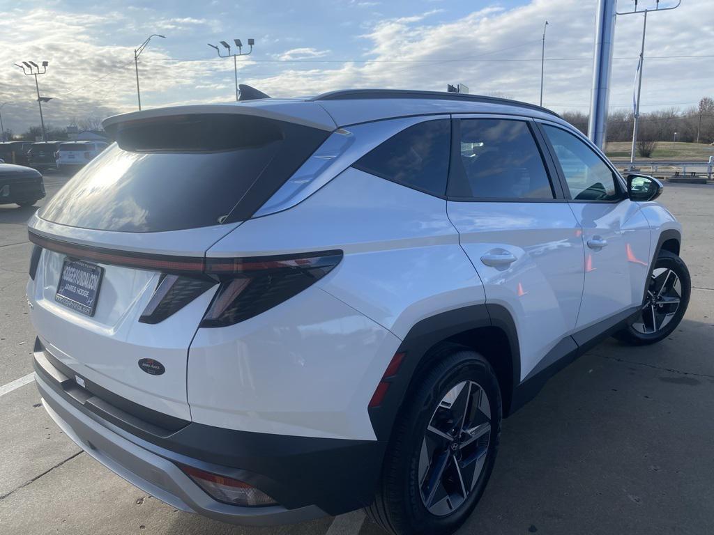 2025 Hyundai Tucson SEL Convenience photo 4