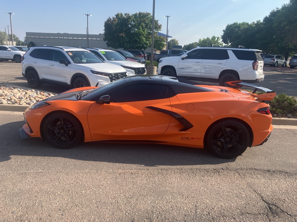 2024 Chevrolet Corvette Stingray 1LT photo 2