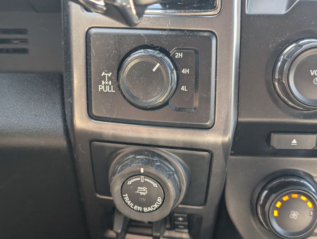 2018 Ford F-150 XLT photo 15