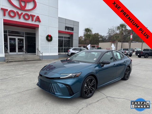 2025 Toyota Camry XSE's photo