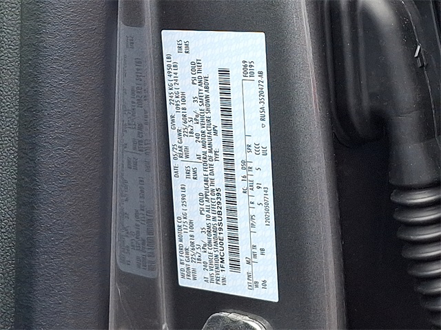 2025 Ford Escape Plug-In Hybrid photo 19