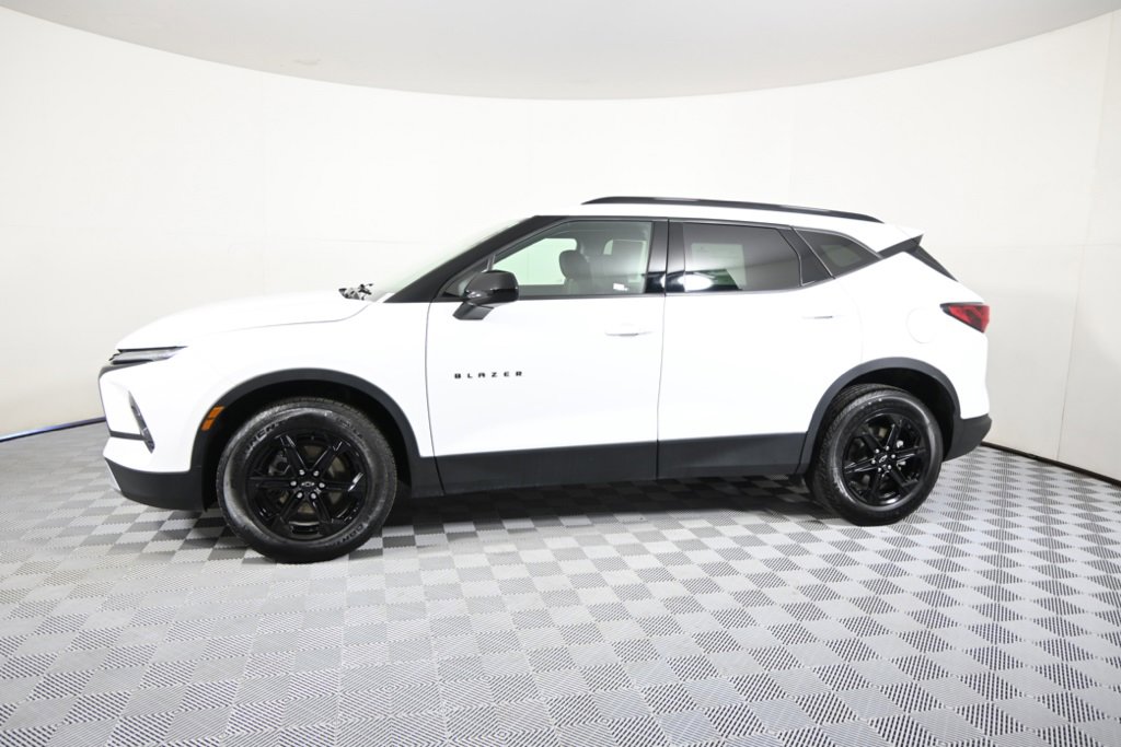 Used 2023 Chevrolet Blazer 2LT with VIN 3GNKBHR47PS224819 for sale in Forest Lake, Minnesota
