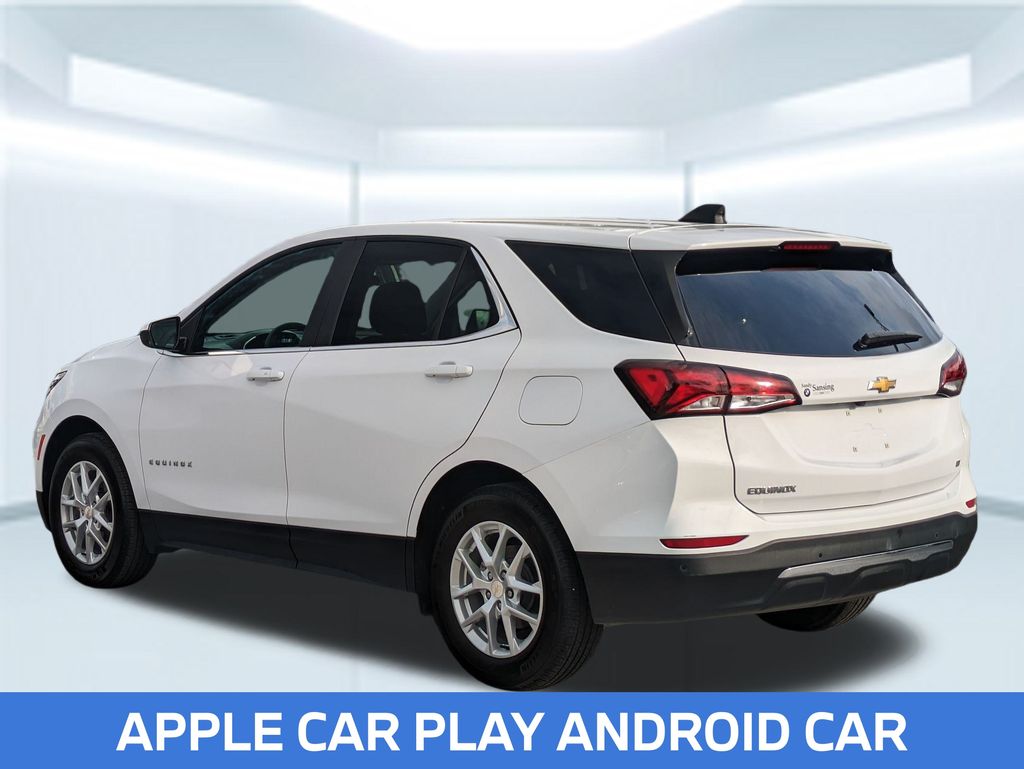 2023 Chevrolet Equinox LT photo 3