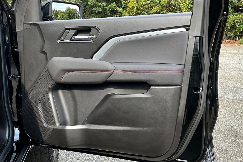 2023 Chevrolet Colorado Z71 photo 26