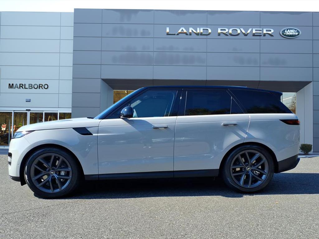 2025 Land Rover Range Rover Sport SE photo 6