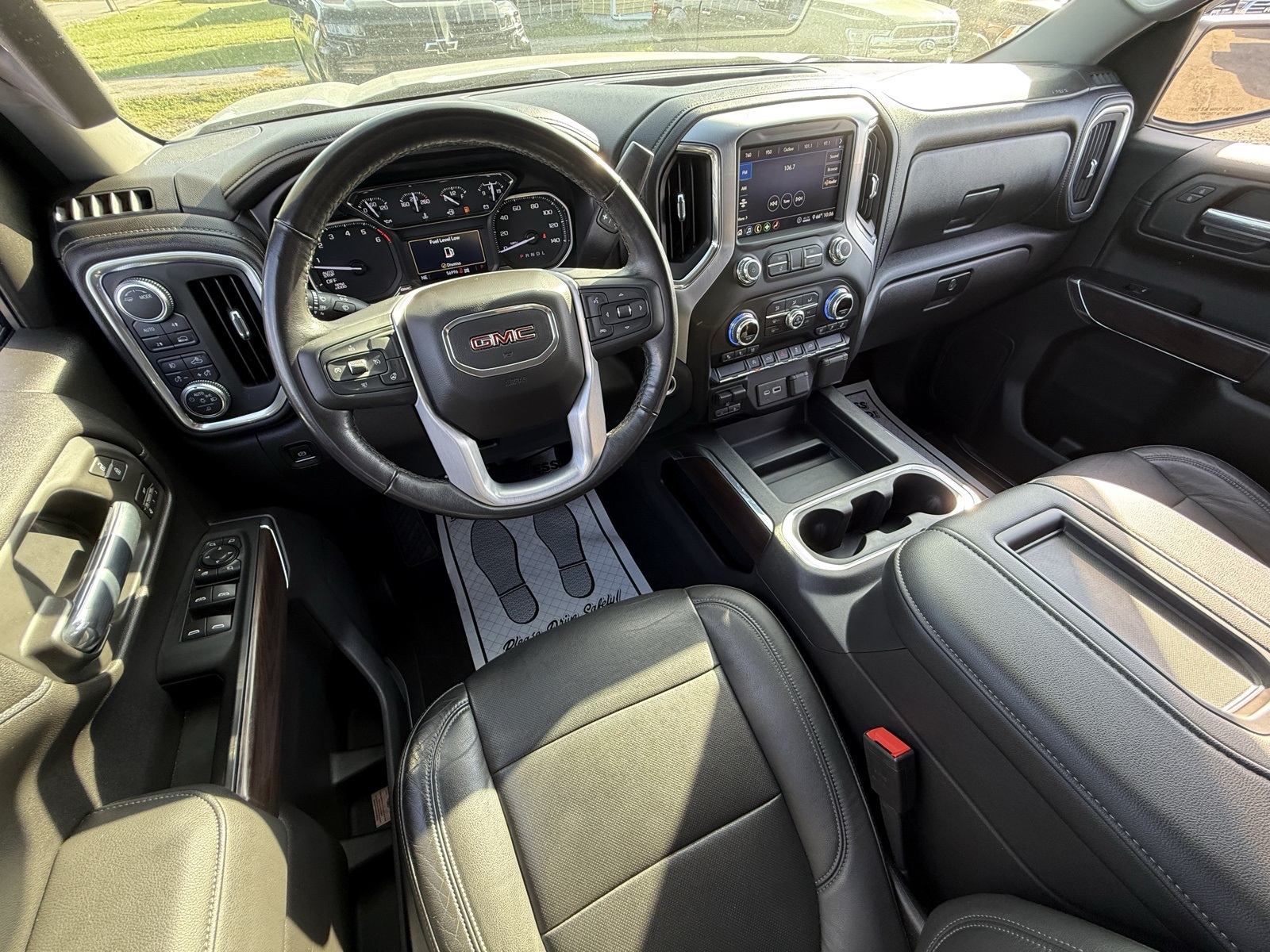 2020 Gmc Sierra 1500 SLT photo 16