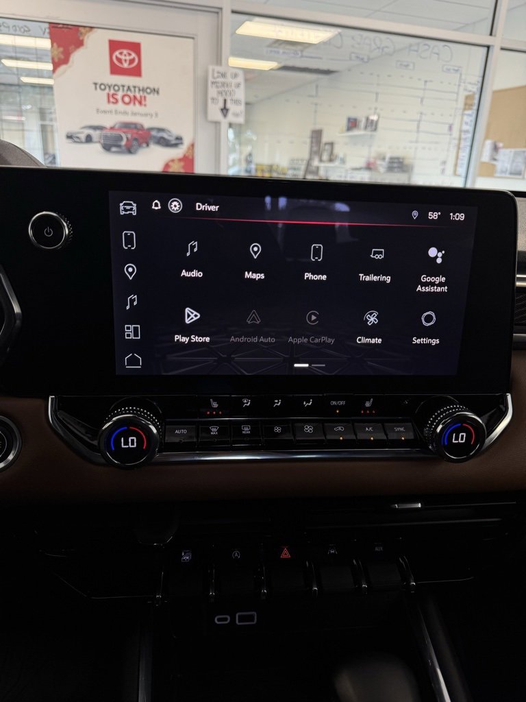 2023 Gmc Canyon AT4 photo 17
