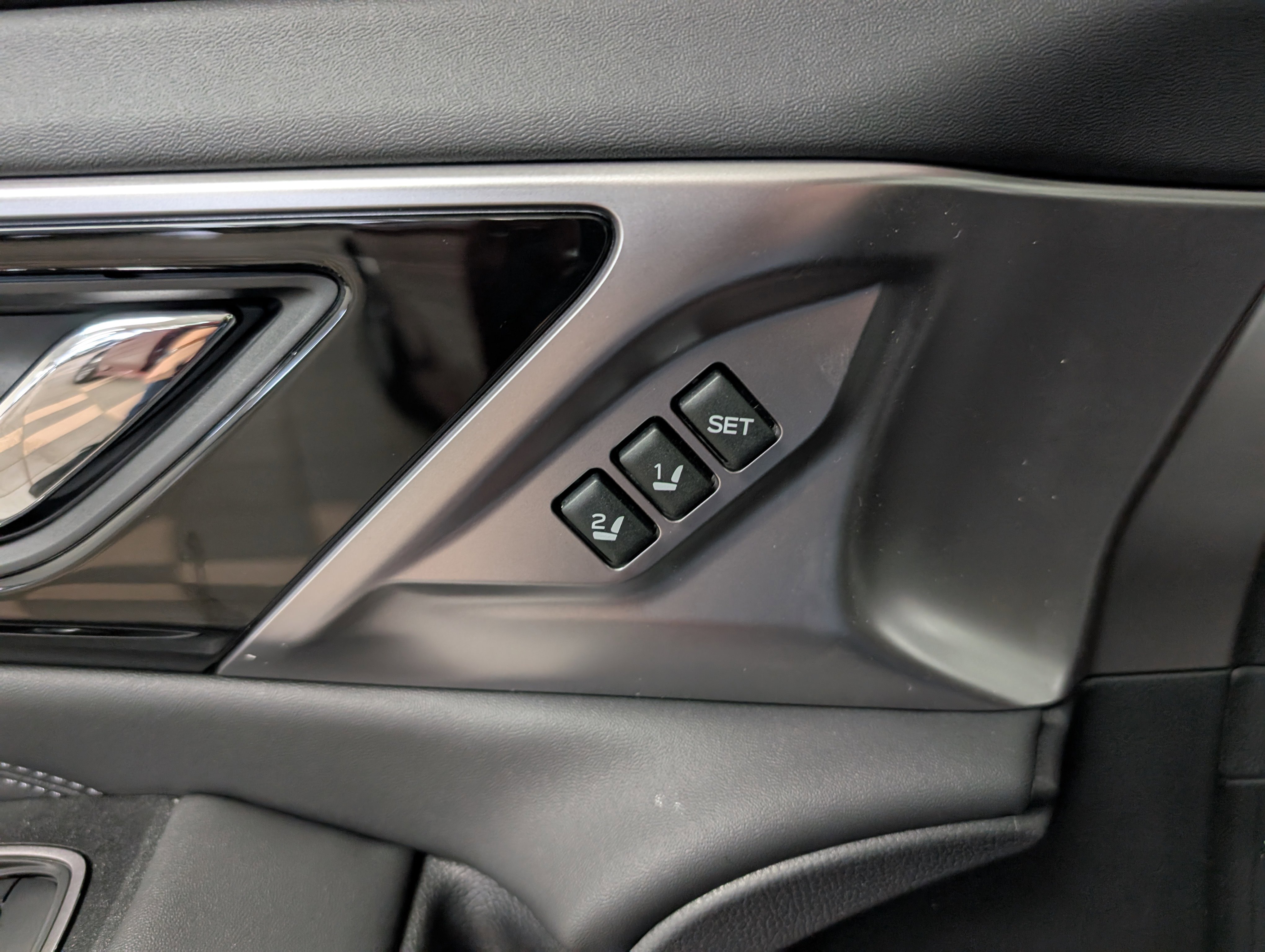 2025 Subaru Legacy Limited photo 19