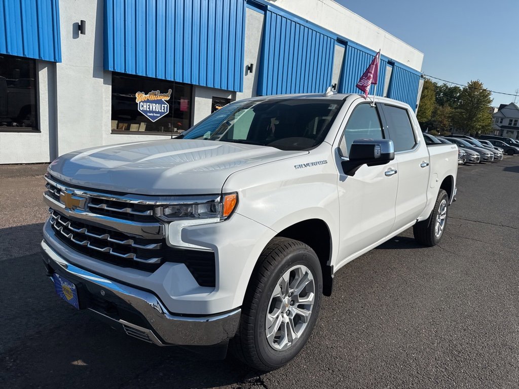2025 Chevrolet Silverado 1500 LTZ photo 2