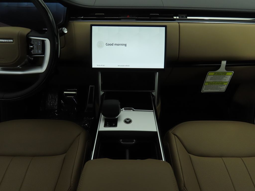 2025 Land Rover Range Rover SE photo 10